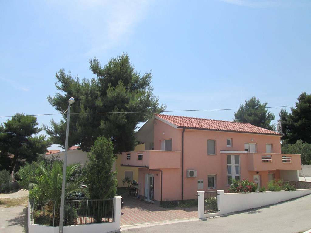Apartments Luvi Trogir Exterior foto